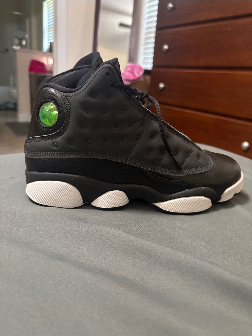 Nike Jordan’s 13 6.5Y W’s 8